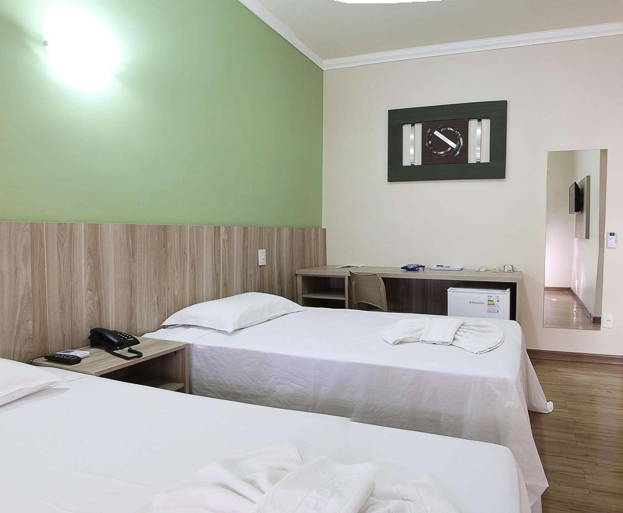 Hotel Jaguar Uberaba Extérieur photo
