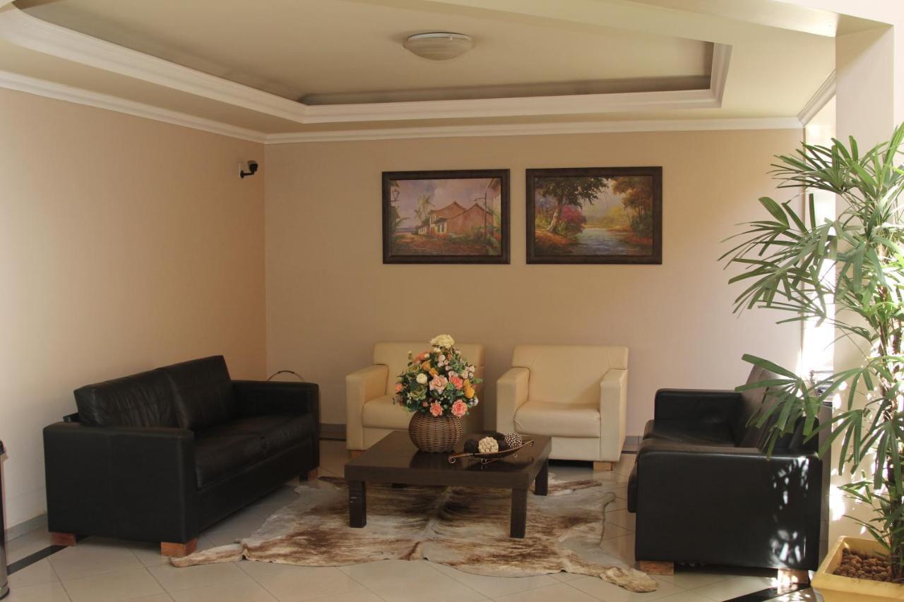 Hotel Jaguar Uberaba Extérieur photo